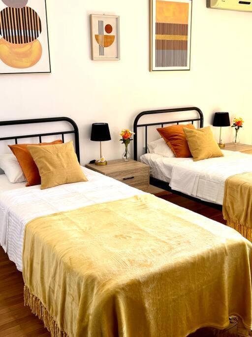 דירות איגיו Seaview Penthouse On The Square מראה חיצוני תמונה